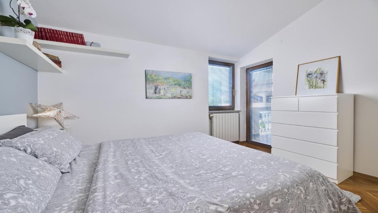 Apartment Iriska Novigrad  ภายนอก รูปภาพ